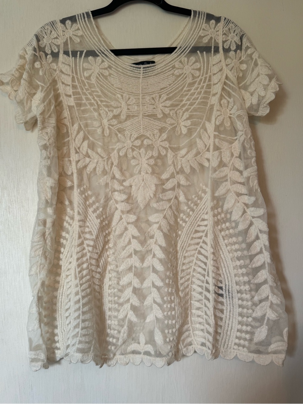 Knapp studio lace top